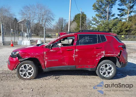 2025 Jeep Compass Latitude 4X4 from USA, damaged, VIN 3C4NJDBN2ST561079